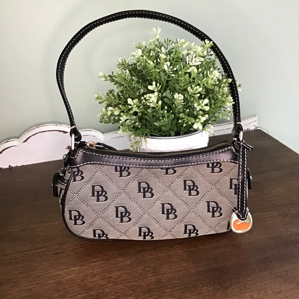 Vintage Dooney and Bourke Signature Clutch